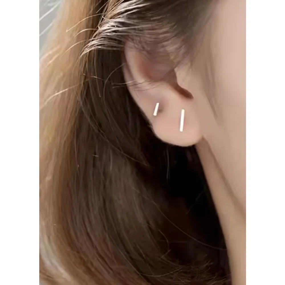 Unisex/Men’s Fine 925 Sterling Silver Rhodium Staple Stud‎ Earrings